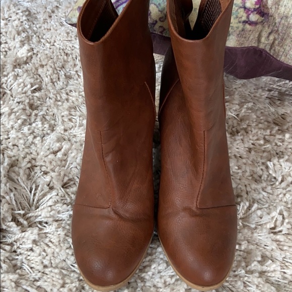 Brown Booties - Picture 4 of 5